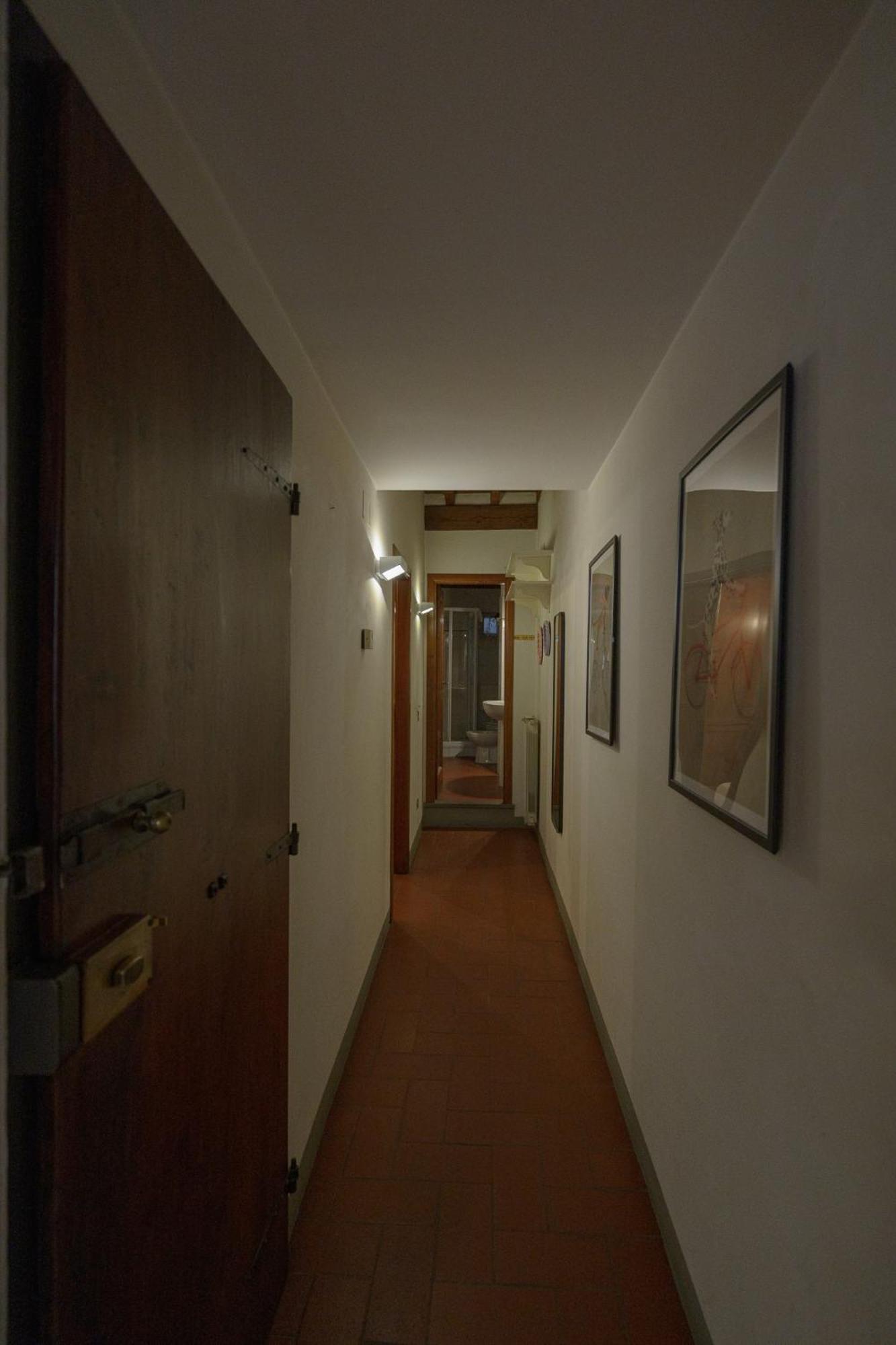 Traditional Florentine 1Br Apartment Close To Piazza Santa Croce ฟลอเรนซ์ ภายนอก รูปภาพ